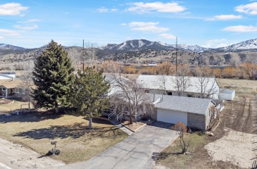 1975 Hoytsville Road, Coalville, Utah 84017, 4 Bedrooms Bedrooms, ,3 BathroomsBathrooms,Residential,For Sale,Hoytsville,12402312