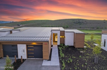 6312 Double Deer Loop, Park City, Utah 84098, 2 Bedrooms Bedrooms, ,3 BathroomsBathrooms,Residential,For Sale,Double Deer,12402409