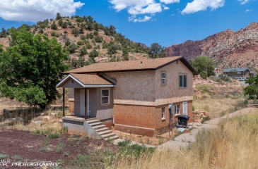 1160 Canyon Street, Hildale, Utah 84784, 3 Bedrooms Bedrooms, ,3 BathroomsBathrooms,Residential,For Sale,Canyon Street,12403016