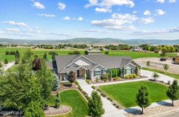 1375 Red Filly Road, Heber City, Utah 84032, 7 Bedrooms Bedrooms, ,5 BathroomsBathrooms,Residential,For Sale,Red Filly,12403051