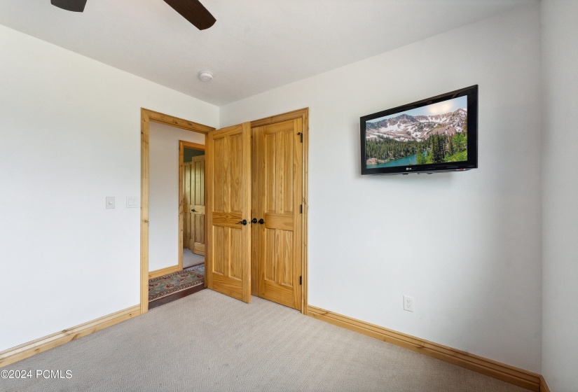 230 S 100 E St, Kamas_HDR024