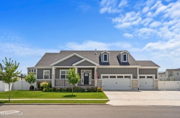 1453 1040 East, Heber City, Utah 84032, 6 Bedrooms Bedrooms, ,4 BathroomsBathrooms,Residential,For Sale,1040,12403113