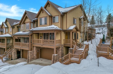 3017 Canyon Links Drive, Park City, Utah 84098, 3 Bedrooms Bedrooms, ,4 BathroomsBathrooms,Residential,For Sale,Canyon Links,12403215