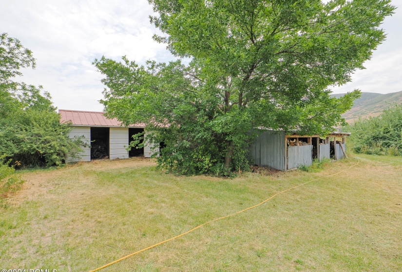 Image014_Outbuildings5