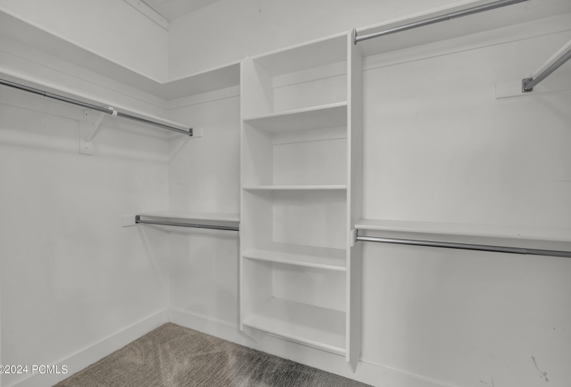 Primary Suite Walkin Closet