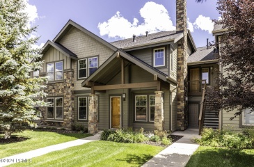 1746 Redstone Avenue, Park City, Utah 84098, 2 Bedrooms Bedrooms, ,3 BathroomsBathrooms,Residential,For Sale,Redstone,12403488