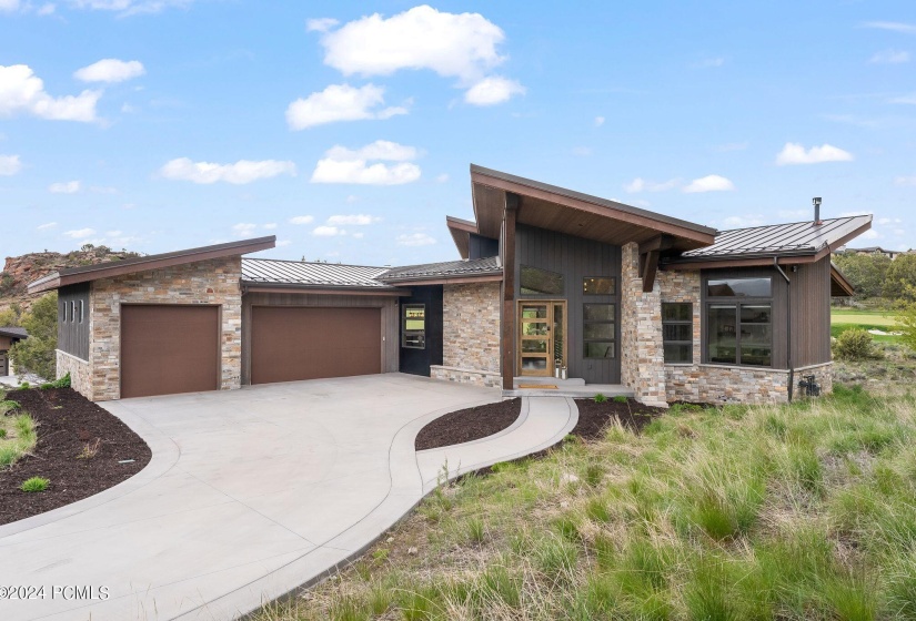 599 N Red Mountain Ct, Heber City, UT 84