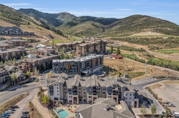 2669 Canyons Resort Drive, Park City, Utah 84098, 2 Bedrooms Bedrooms, ,3 BathroomsBathrooms,Residential,For Sale,Canyons Resort,12403898