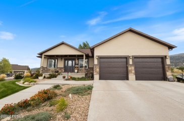 541 400 East, Ephraim, Utah 84627, 6 Bedrooms Bedrooms, ,3 BathroomsBathrooms,Residential,For Sale,400,12403941