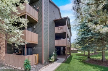 6861 2200, Park City, Utah 84098, 2 Bedrooms Bedrooms, ,2 BathroomsBathrooms,Residential,For Sale,2200,12404209