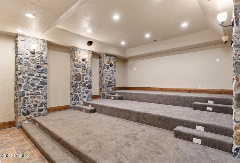 081-Basement Theater Room