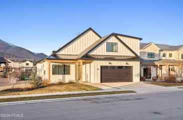 179 Rockwell Way, Midway, Utah 84049, 5 Bedrooms Bedrooms, ,5 BathroomsBathrooms,Residential,For Sale,Rockwell,12404827