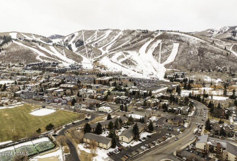 015_1150_deer_valley_drive-15_39