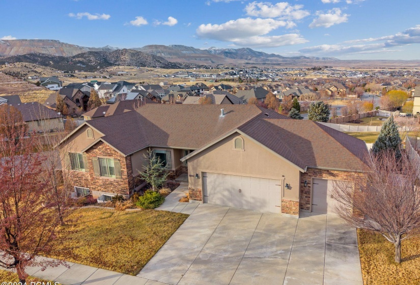 6862 W Clear Water Dr, Herriman_Drone005