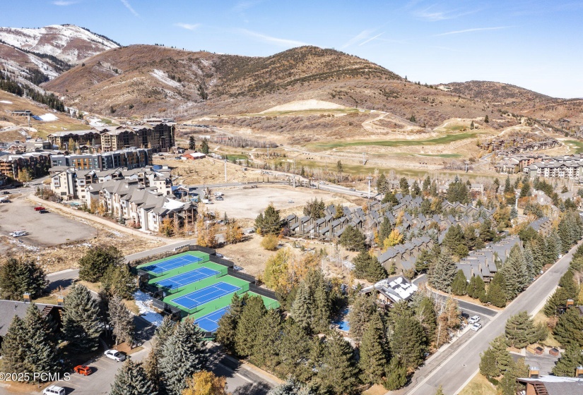 034_039_2025_canyons_resort_drive_unit-p