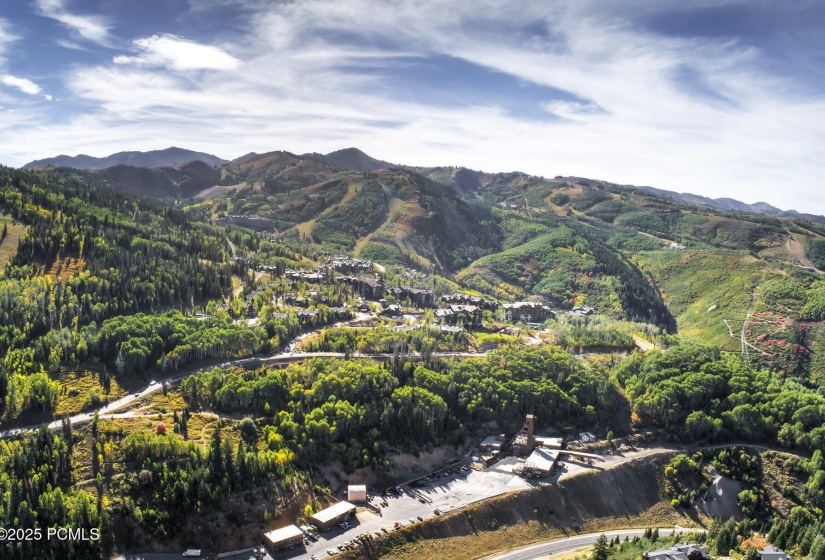 057_003-parkcity-views-fall2018_871