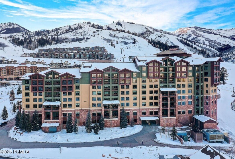 Grand Summit Hotel Park CIty (8)