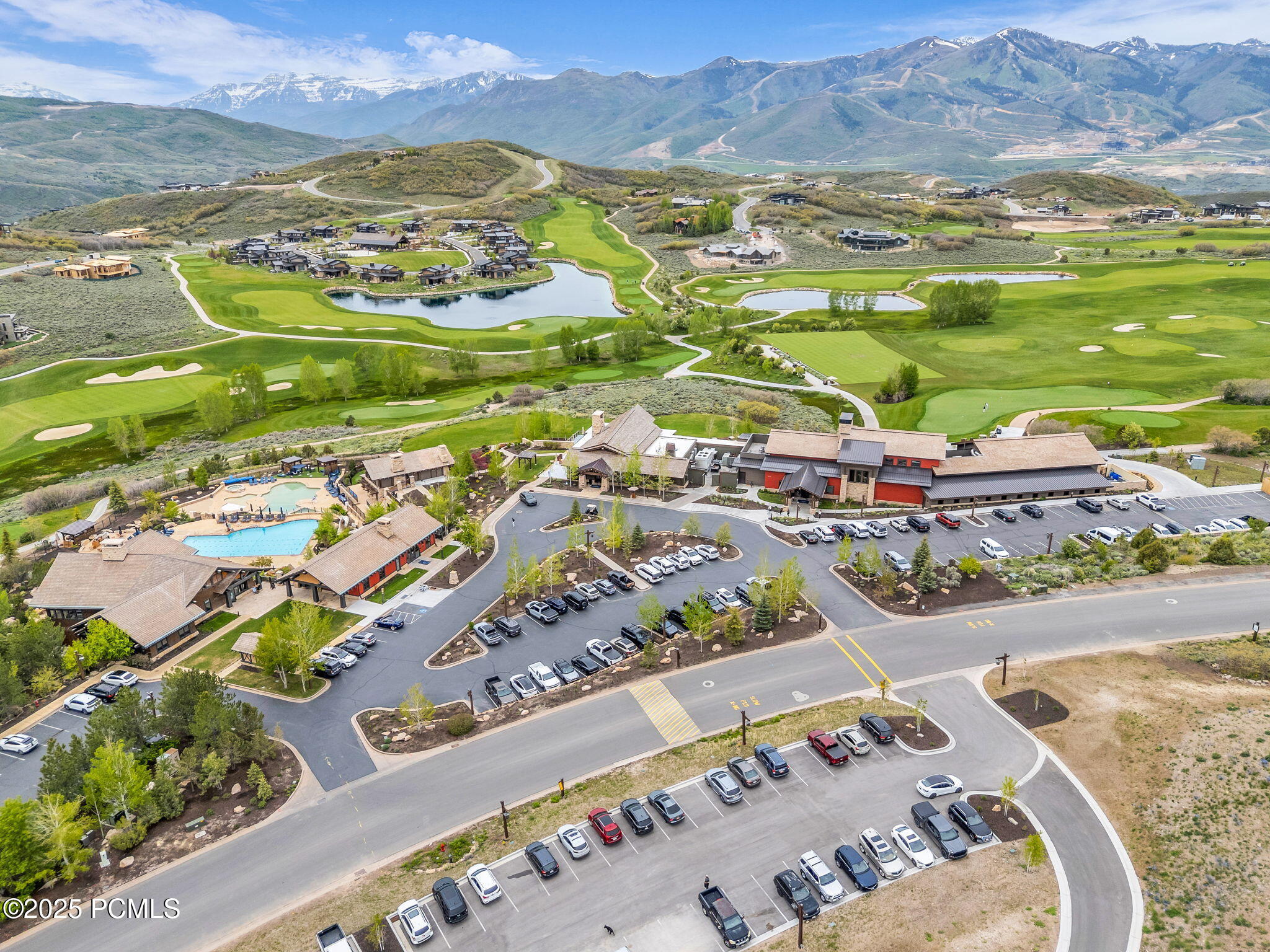 36-web-or-mls-9428-n-uinta-dr