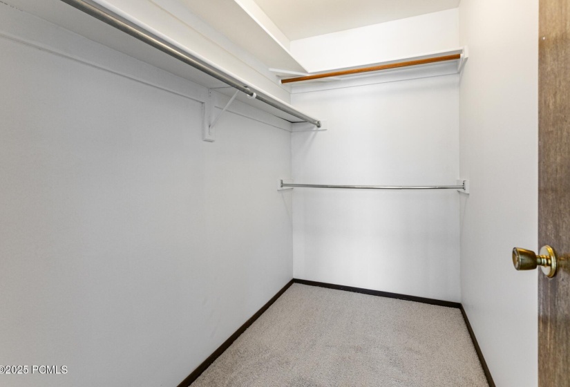 pw9c walk in closet