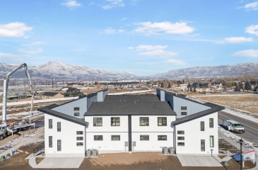 1187 Lauren Lane, Heber City, Utah 84032, 5 Bedrooms Bedrooms, ,4 BathroomsBathrooms,Residential,For Sale,Lauren,12500609