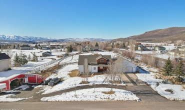 40-web-or-mls-Crestview Dr-040