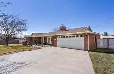 1185 Main Street, Mapleton, Utah 84664, 5 Bedrooms Bedrooms, ,3 BathroomsBathrooms,Residential,For Sale,Main,12500823