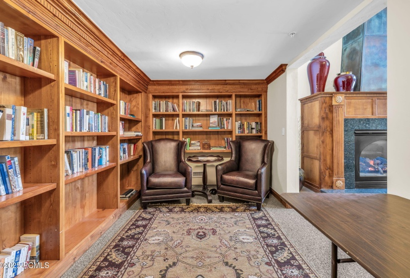 23-web-or-mls-2260-park-ave-11