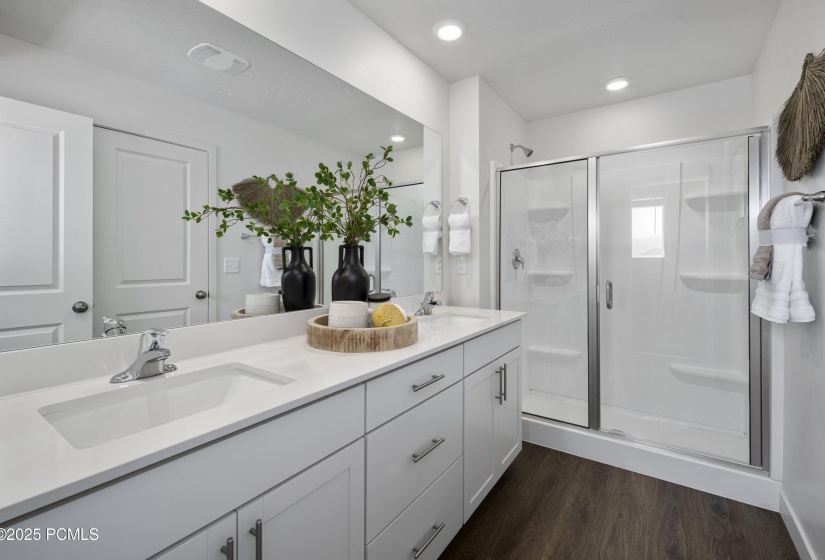 Owner's Suite Bathroom