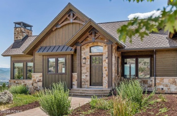 1075 Oquirrh Mountain Drive, Heber City, Utah 84032, 4 Bedrooms Bedrooms, ,6 BathroomsBathrooms,Residential,For Sale,Oquirrh Mountain,12500941