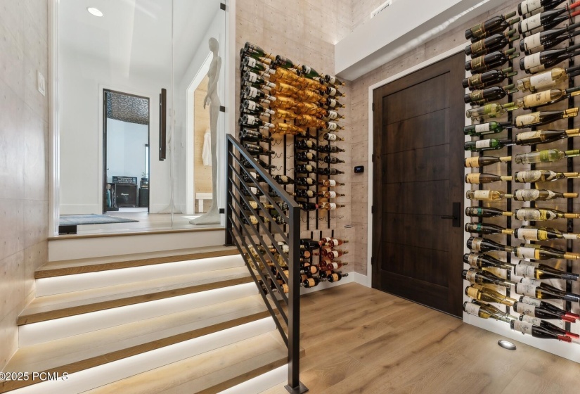 77_Wine-Room_1800x1200_4187921