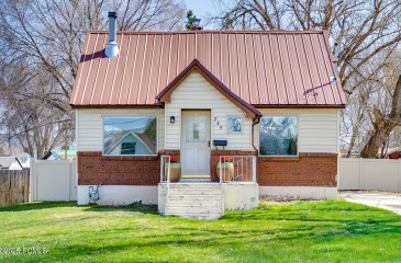 249 400 E, Heber City, Utah 84032, 4 Bedrooms Bedrooms, ,3 BathroomsBathrooms,Residential,For Sale,400 E,12501458