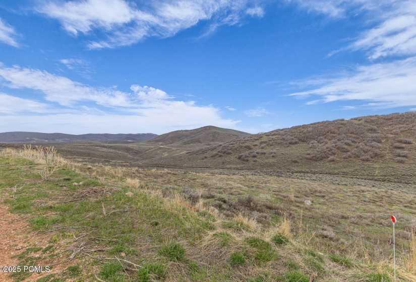 1-web-or-mls-230-e-parkview-rd