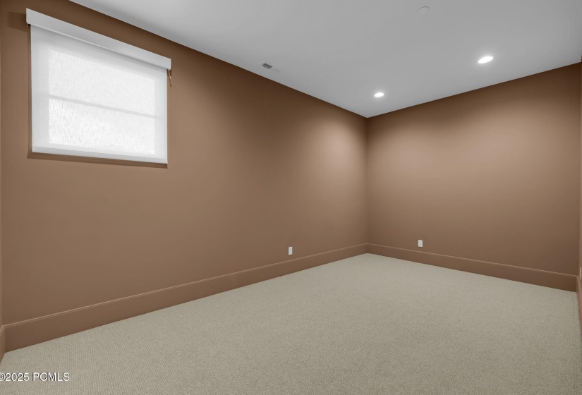 41-web-or-mls-565-w-autumn-blaze