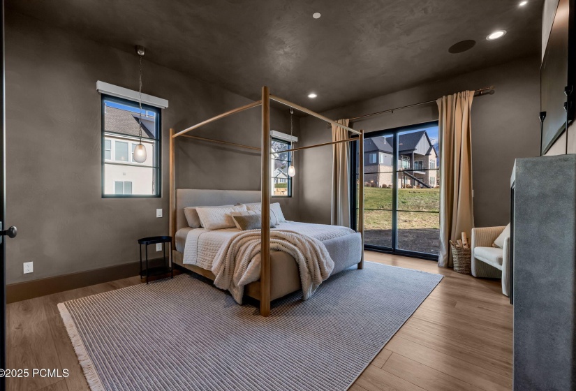 49-web-or-mls-565-w-autumn-blaze