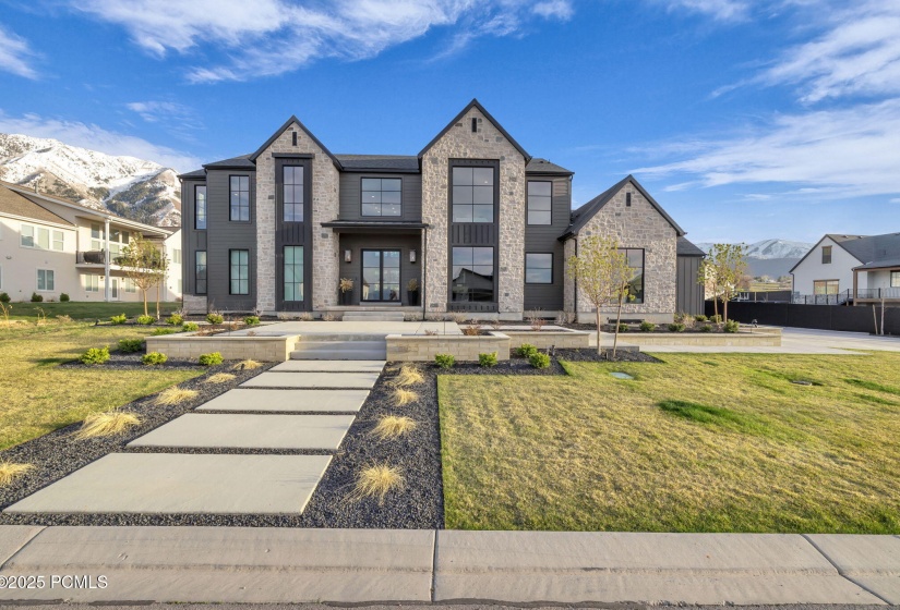 3-web-or-mls-565-w-autumn-blaze