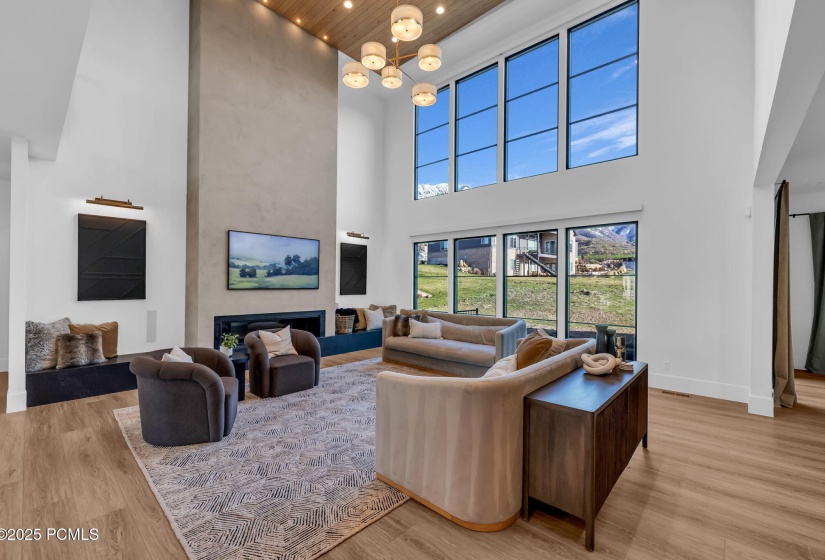 8-web-or-mls-565-w-autumn-blaze