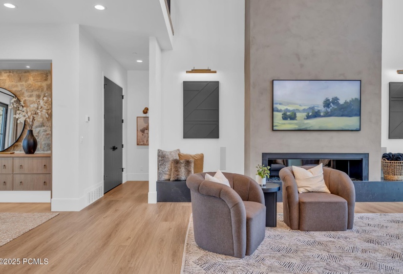 10-web-or-mls-565-w-autumn-blaze