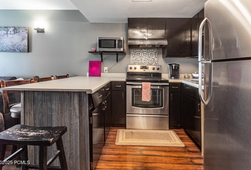 4_1487-Woodside-Ave_1800x1200_4217044