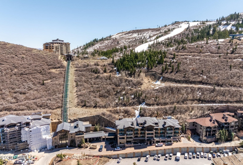 096_2290deervalleydrunit201-8_135