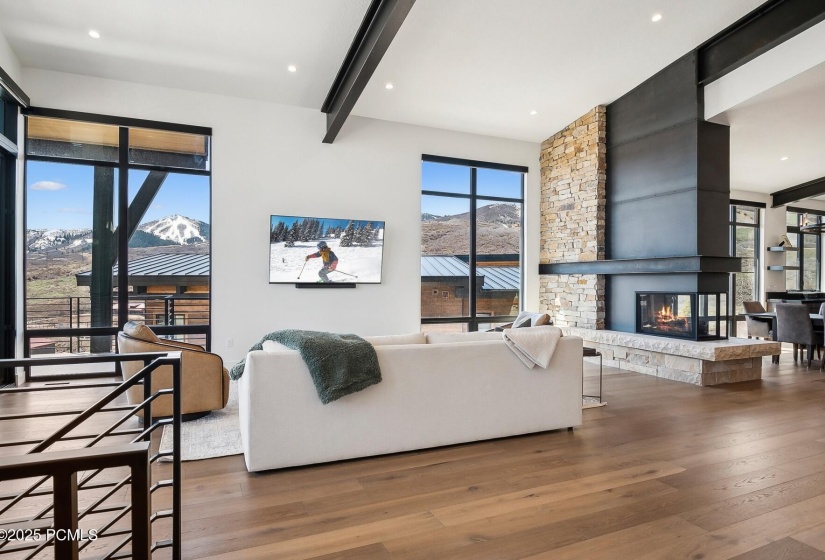 28_Livingroom_1800x1200_4216982