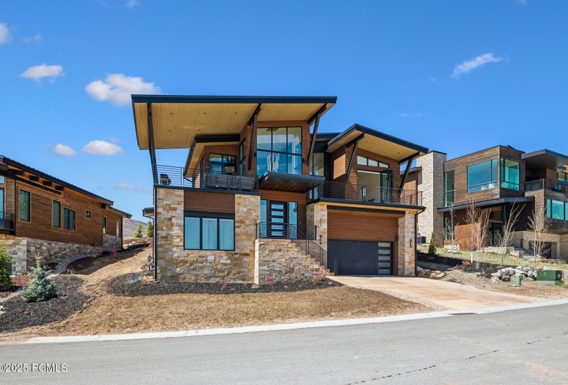 68_Exterior_1800x1200_4217022