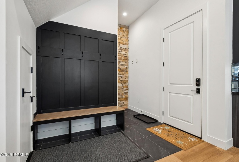 19_Mudroom_1800x1200_4216971