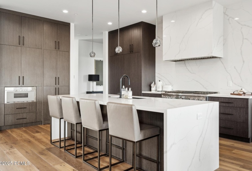 21_Kitchen_1800x1200_4220936