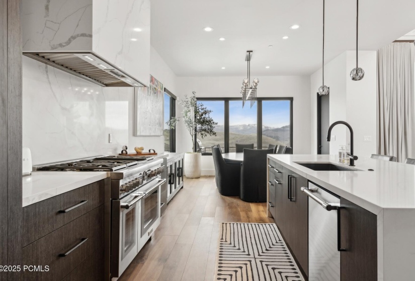 24_Kitchen_1800x1200_4220939