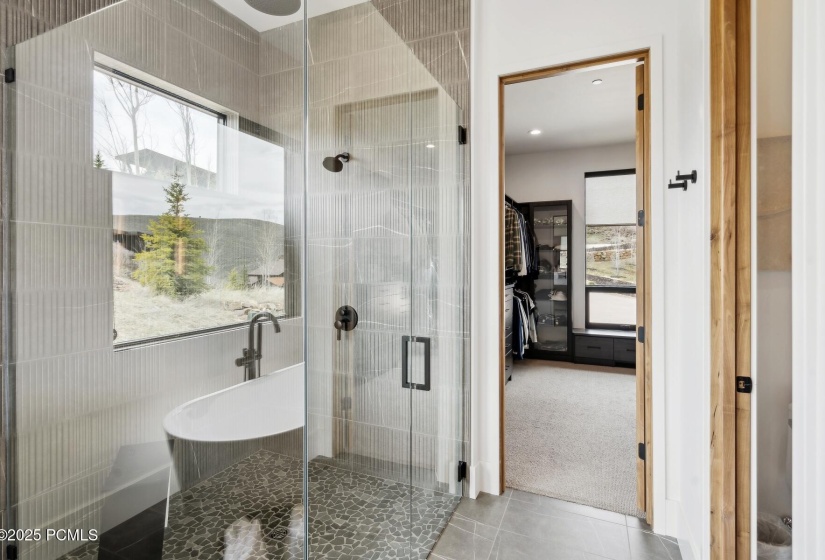 34_Bathroom_1800x1200_4220948