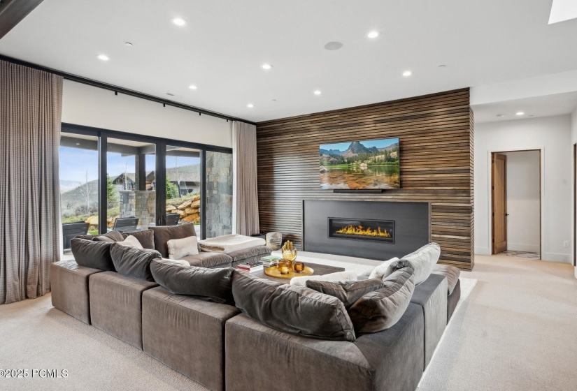 50_Familyroom_1800x1200_4220968