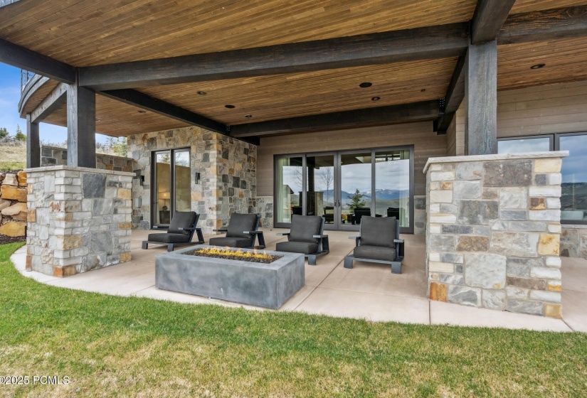 71_Exterior_1800x1200_4220990