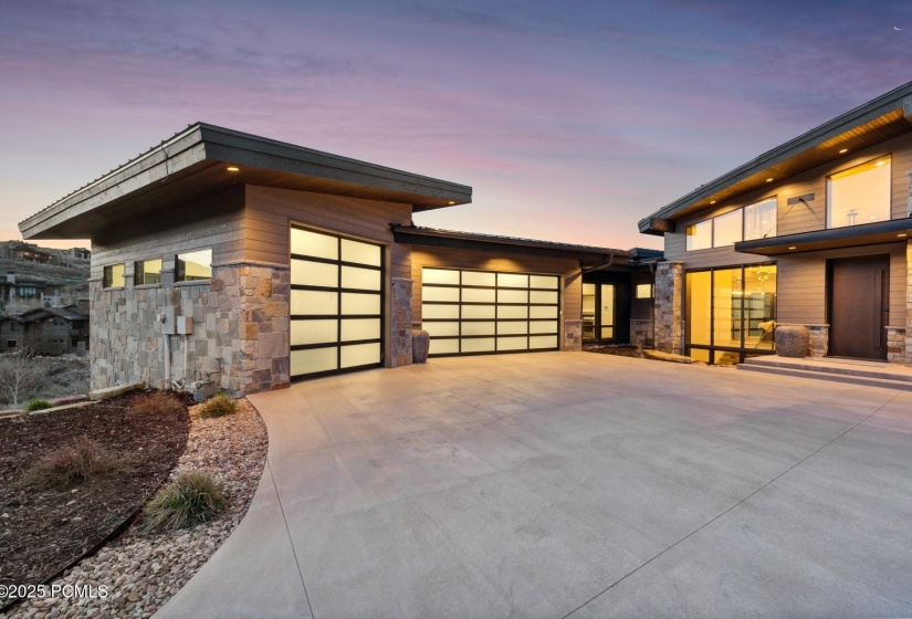 80_Exterior_1800x1200_4221015
