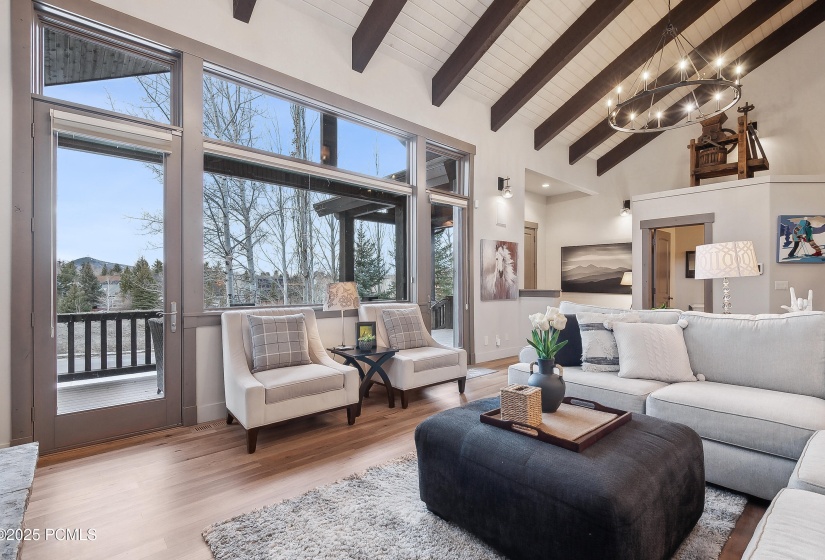 4_Livingroom_high_4203479
