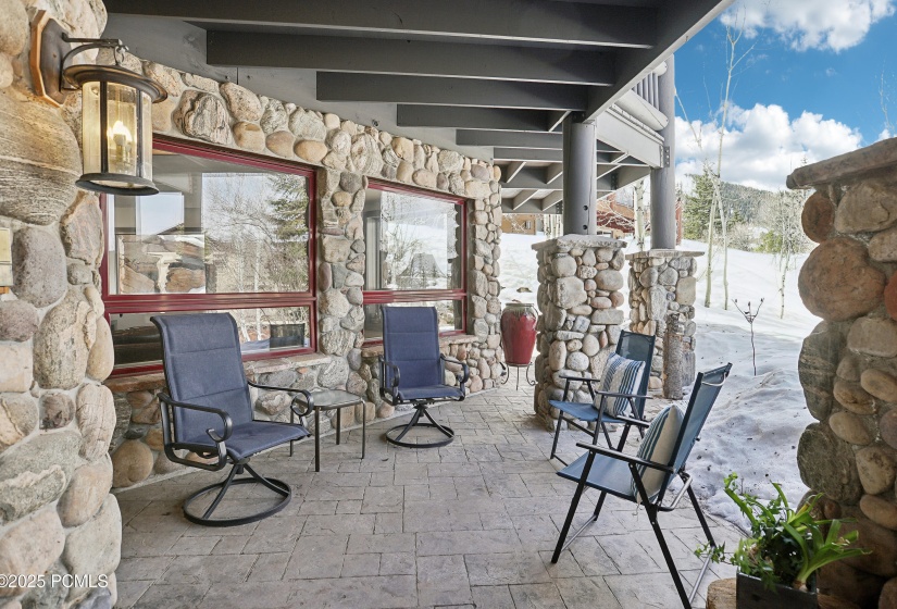 38-print-Canyon Dr-28032025-047
